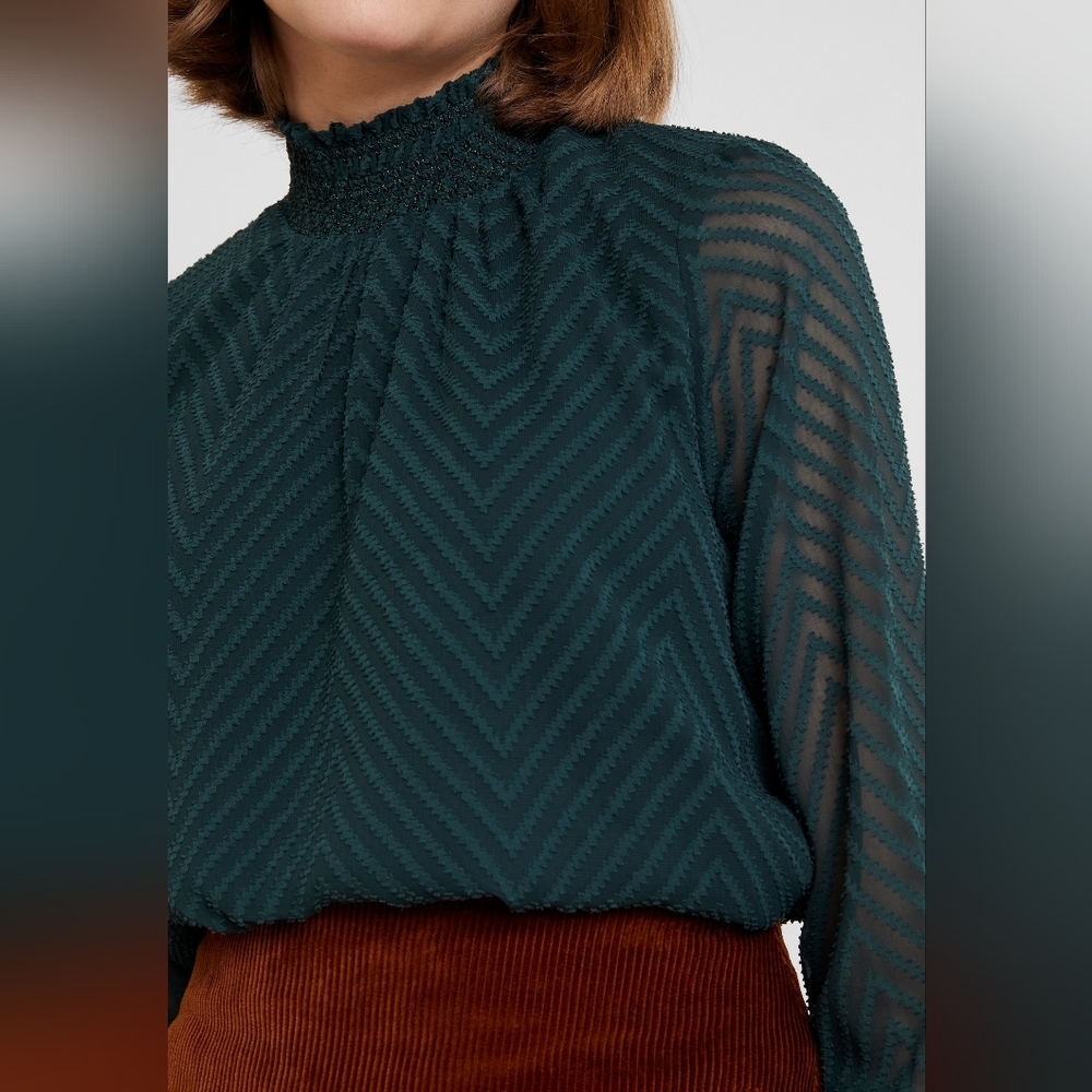 ONLY Emerald Green Chevron Blouse with Sheer Sleeves - S/4/36 - Picture 2 of 10